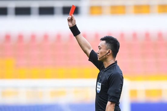 国产亚洲人成网站观看